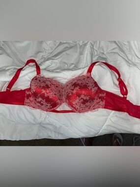 Victoria’s Secret Rhinestone Bra Size 36DD